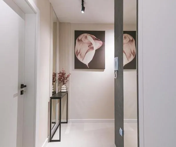 Апартаменты Rose Luxury *