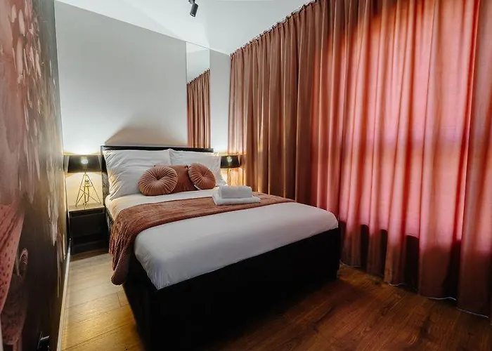 Rose Luxury Апартаменти Люблін